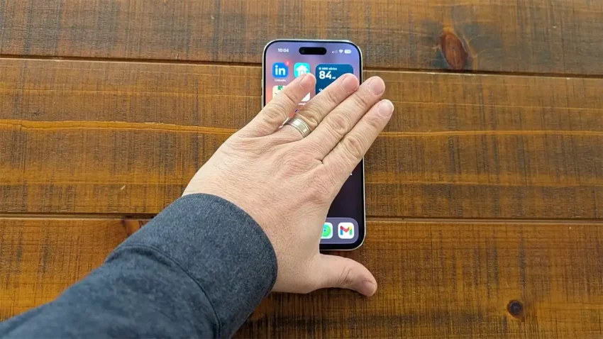 Kako da sačuvate privatnost kada nekome dajete svoj telefon u ruke