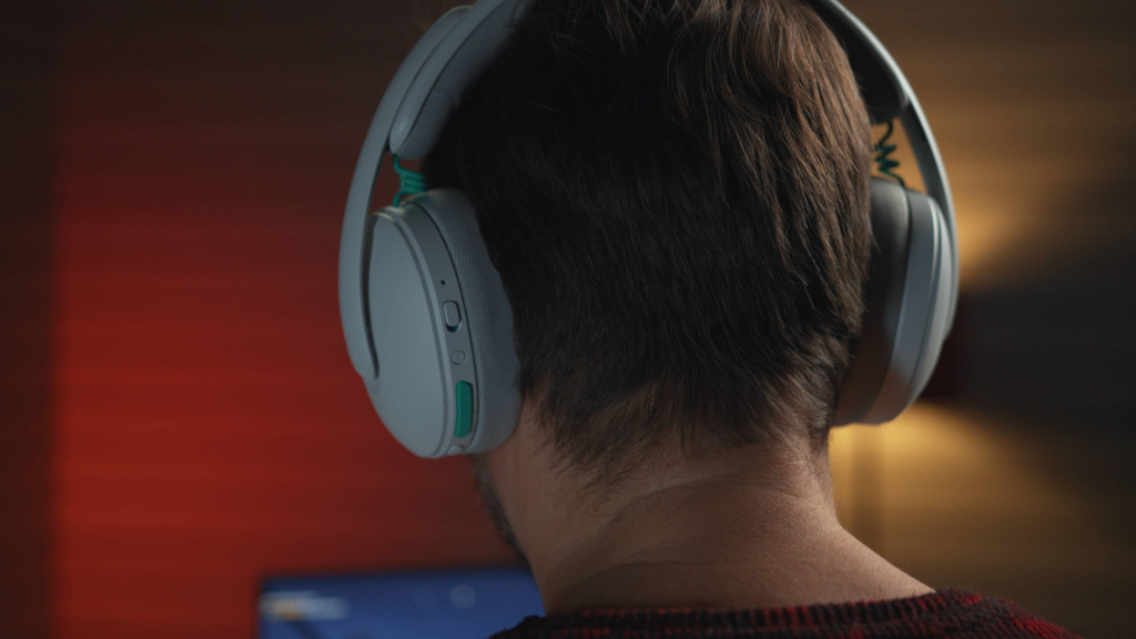 Logitech G325