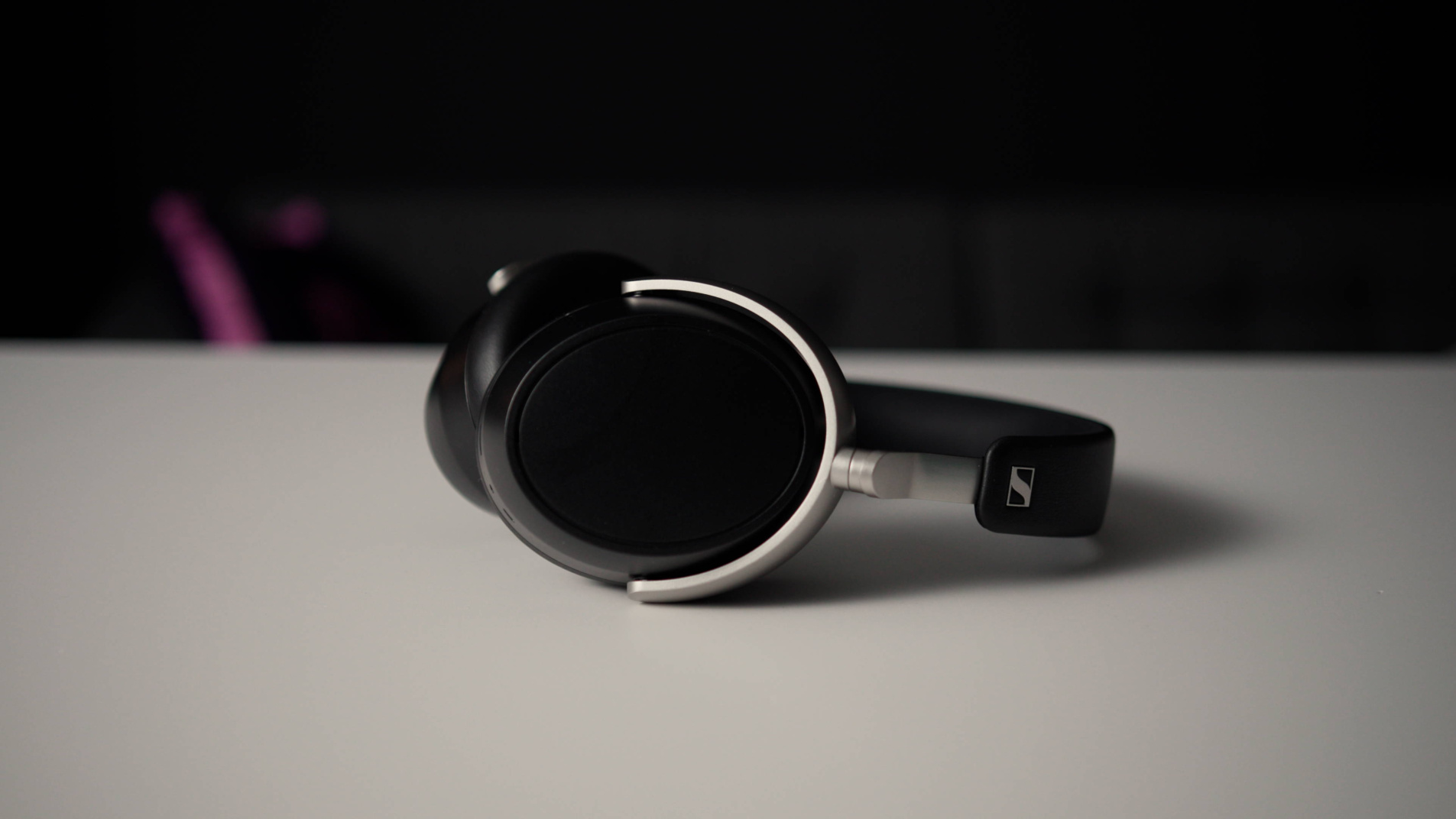 Izvanredne i svestrane - Sennheiser HDB 630 recenzija