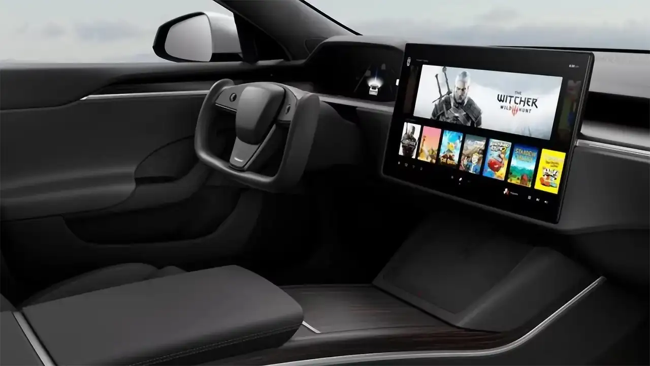 Tesla-kokpit-bez-dugmica.webp