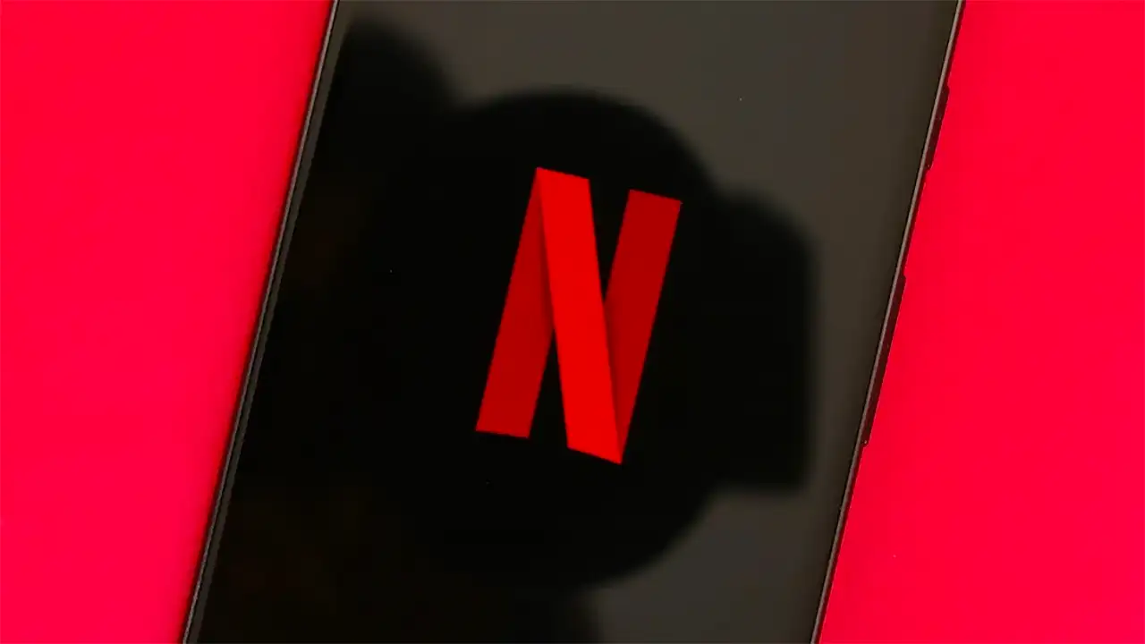 Netflix od sada zahteva da svaki profil ima posebnu email adresu