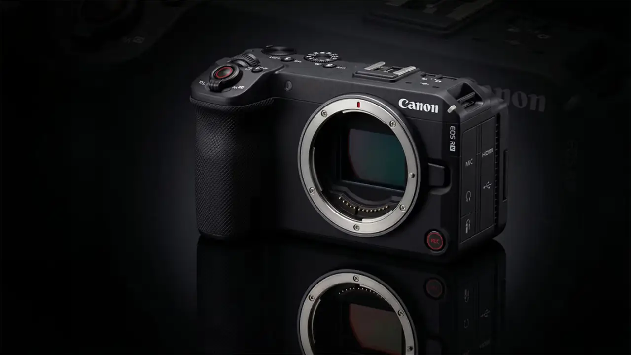 EOS-R6-V.webp