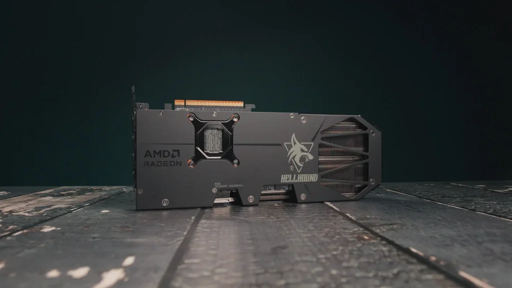 Hellhound Radeon RX 9070 GRE