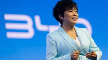 BYD predstavlja humanoidni robot